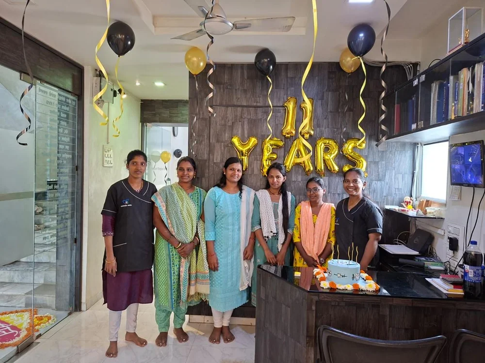 Deshpande Dental Team 1